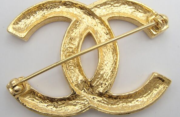 シャネル ココマーク ブローチ