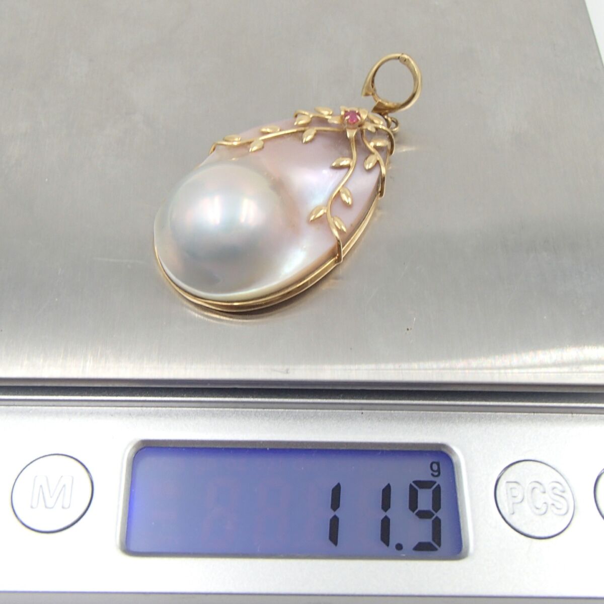 マベパール ペンダントトップ ペンダント K18 750 重量約11.9g 真珠 アクセサリー