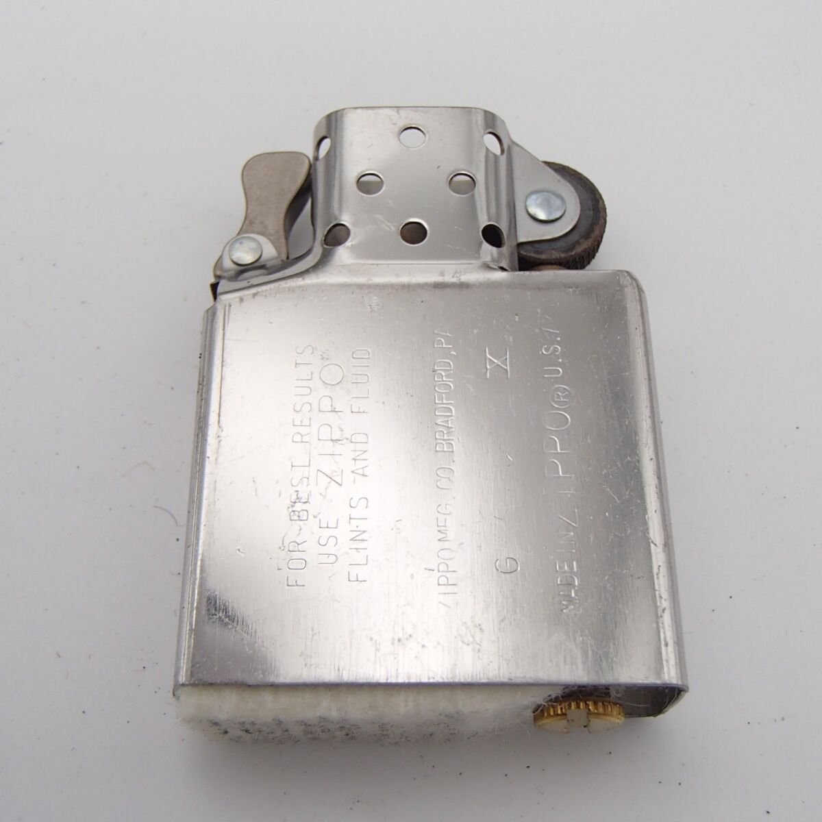 ZIPPO ジッポ STERLING スターリング ダルボサウルス 恐竜 化石 ライター 着火未確認 喫煙グッズ 箱