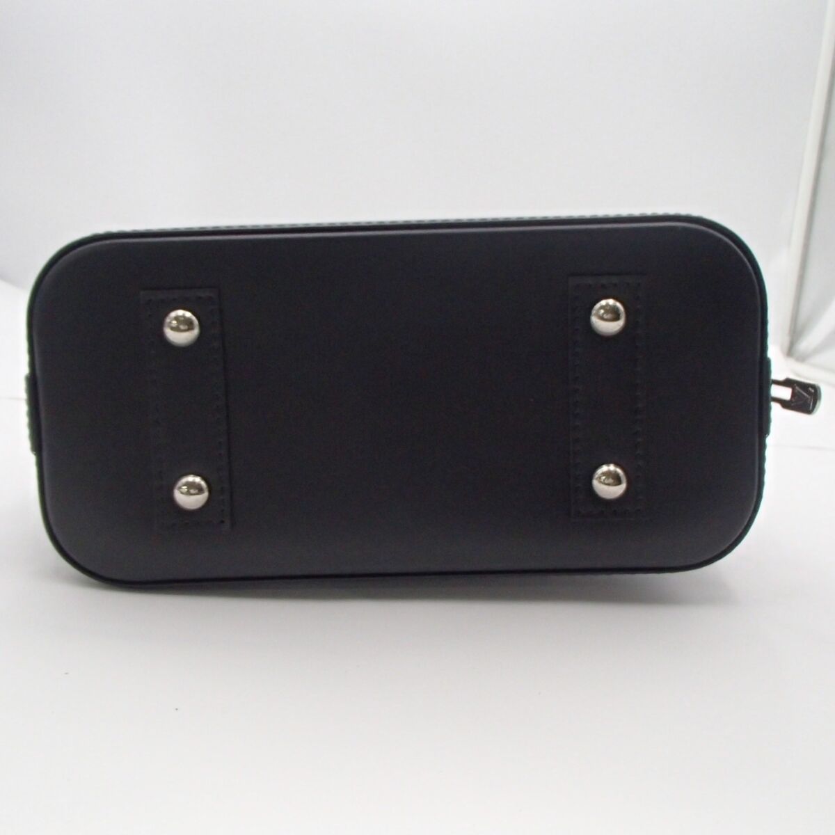 Louis Vuitton ルイヴィトン アルマBB エピ ノワール (M59217)