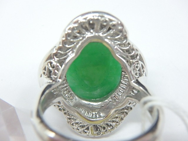 pt900 ヒスイ 12.3g 8.30ct 0.617ct