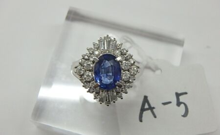 サファイア リング