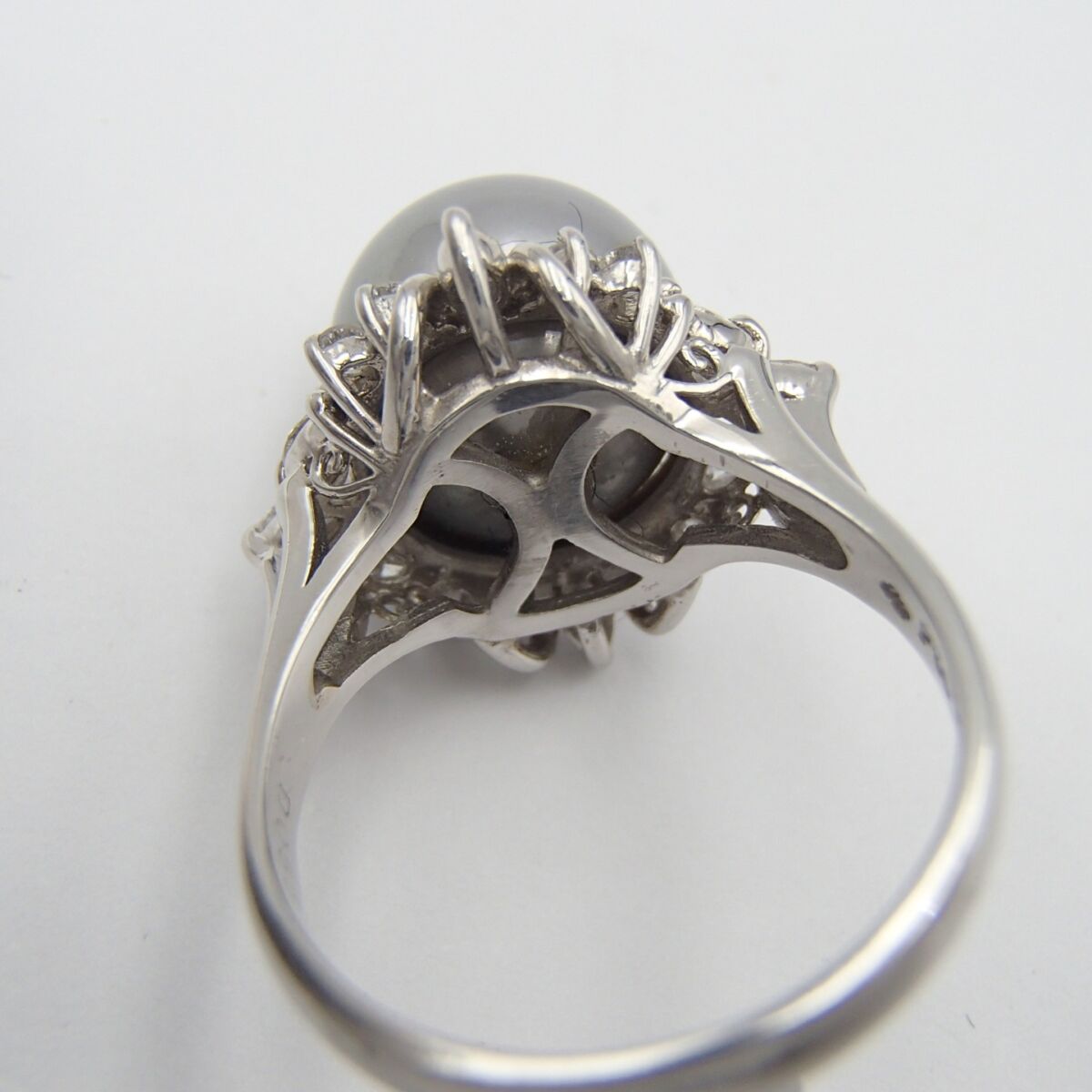 パール　ダイヤモンド　リング　指輪　品質保証書付　約10.2g  0.55ct  pt850      真珠