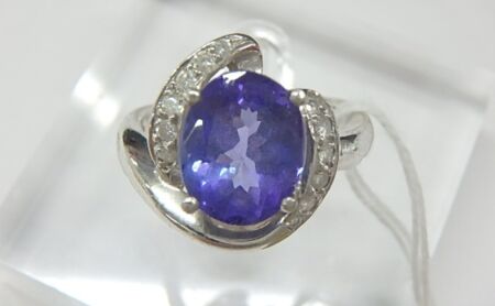 タンザナイト　リング