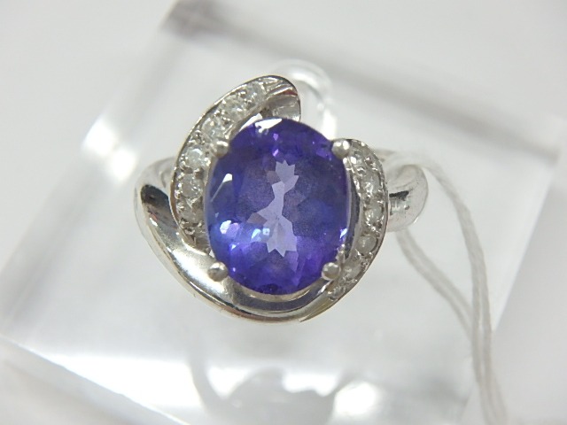 pt900 タンザナイト 8.4g 3.53ct 0.22ct