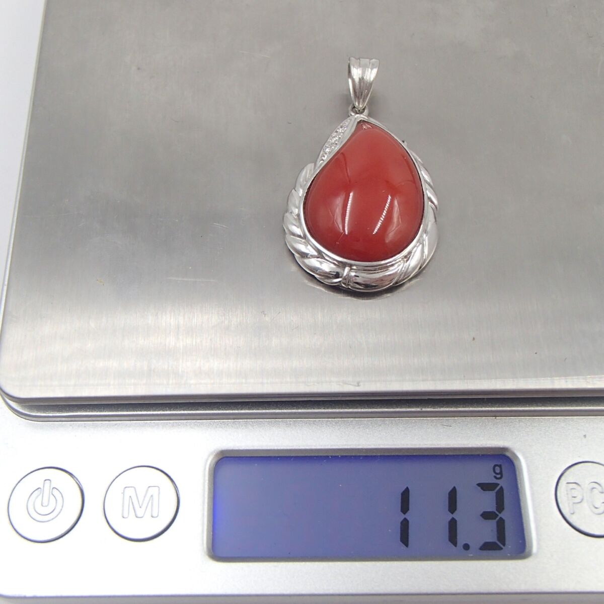 赤珊瑚 ペンダントトップ（Pt900／D0.04ct）