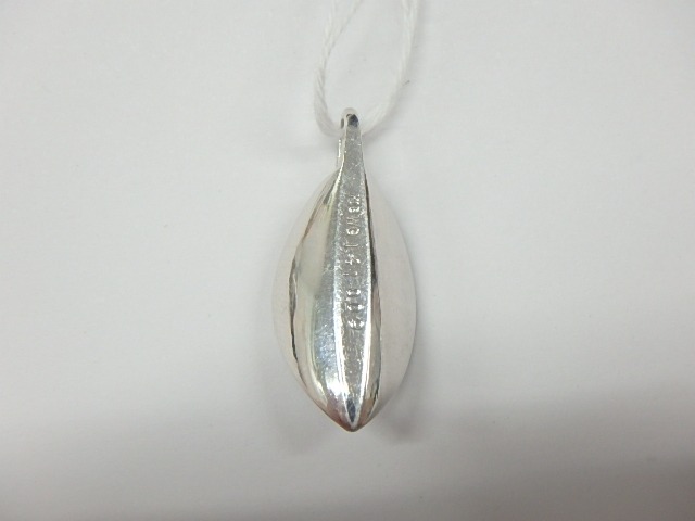K18WG ブラックダイヤ 5.0g 1.41ct 0.09ct