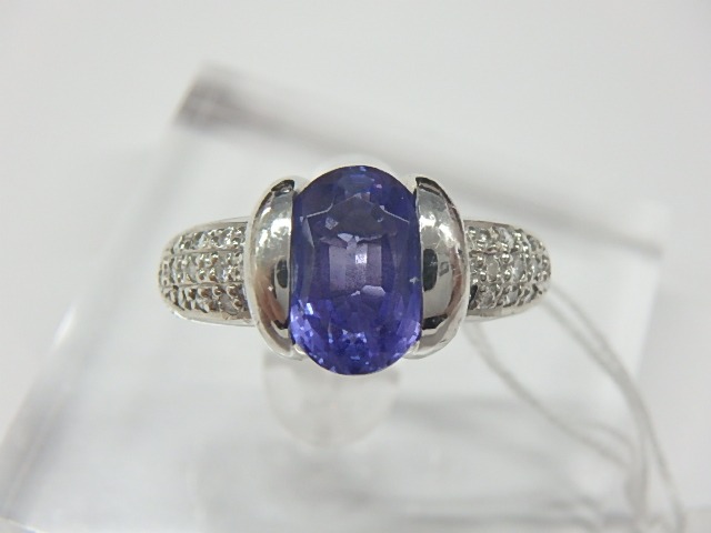 pt900 ゾイサイト 12.5g 3.29ct 0.20ct