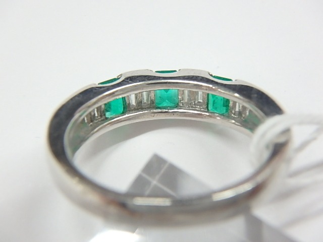 pt900 計6.7g エメラルド計 0.69ct ダイヤモンド計0.57ct