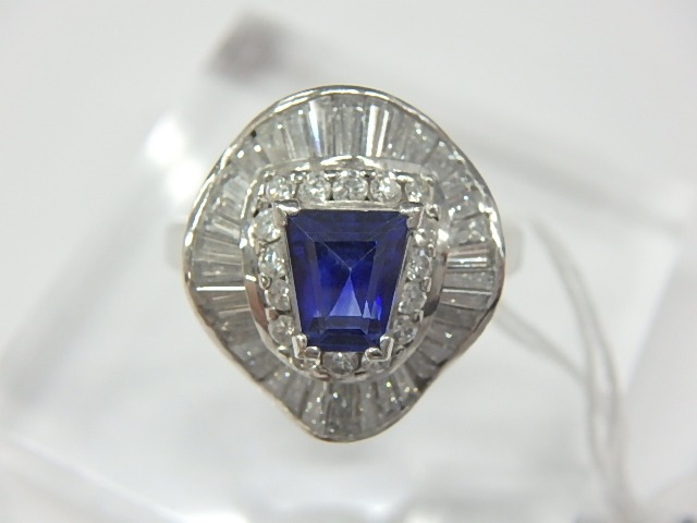 pt900 サファ 9.3g 1.27ct 0.99ct