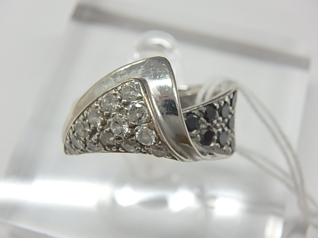 pt900 ダイヤリング 6.7g 0.50ct