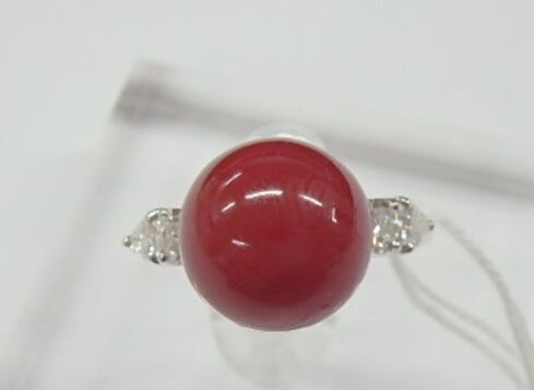 pt900 サンゴ 5.9g 0.48ct 