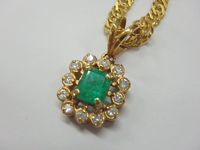 K18 エメラルド 8.1g 0.40ct 0.15ct