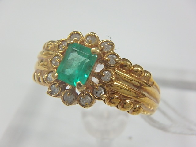 k18 エメラルド 4.3g 0.40ct 0.15ct