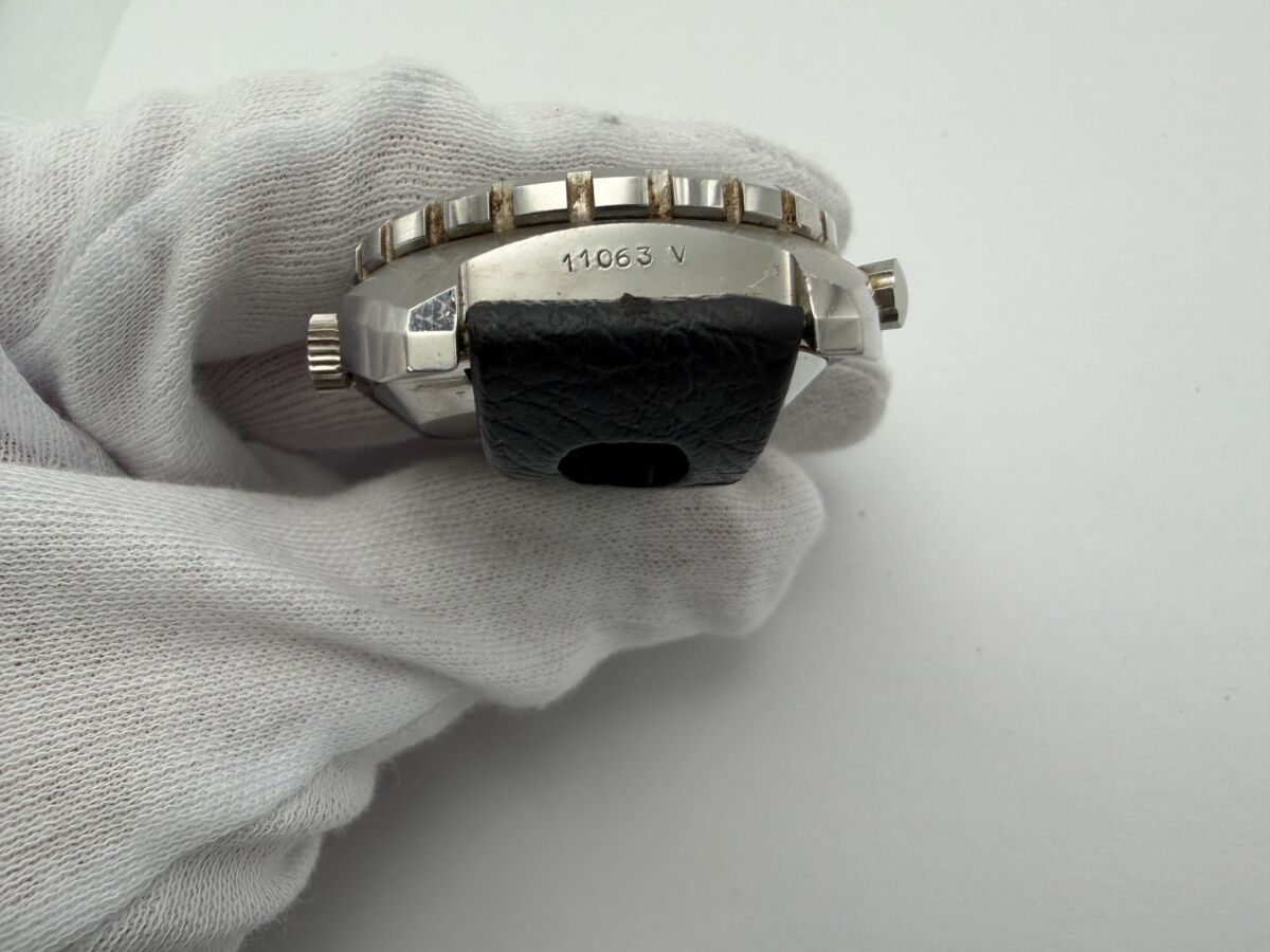 TAG Heuer AUTAVVIA　オートマチック メンズ腕時計