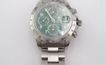 TUDOR チューダー クロノタイム